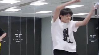 麻麻觉得有点丢撵哈哈哈哈哈