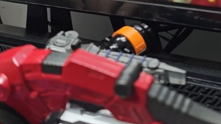 Bandai, do you think your hard buttons are stupid?