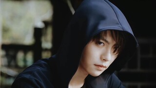 ใบหน้ามีคำว่า “สามารถต่อสู้ได้” เขียนอยู่