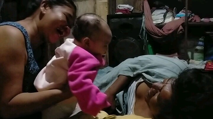 playing with papalo
