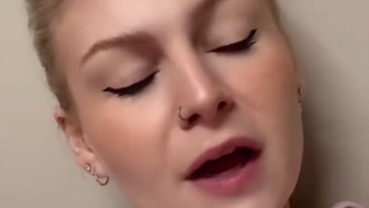 [kallmekris] Sisterly Bond