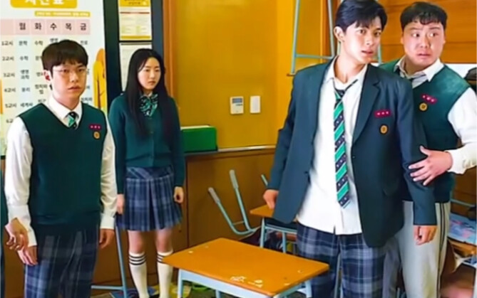 ซอมบี้อาละวาดทั่วทั้งโรงเรียน!