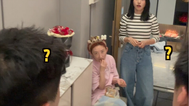 انتهى الأمر، أصبحت الأمور فوضوية الآن...