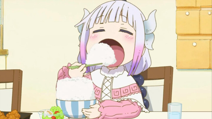 "Kobayashi's little fat dragon, Connor-chan is so cute~"