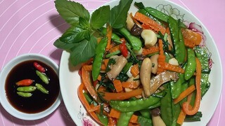 món ăn thực dưởng từ nấm đùi gà khô. đậu hòa lan