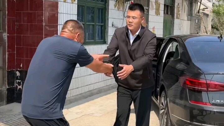 假如我穿上行政夹克