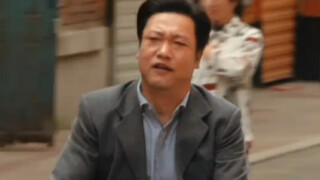 能把二八大杠骑出这种气质，除了要冰也没谁！