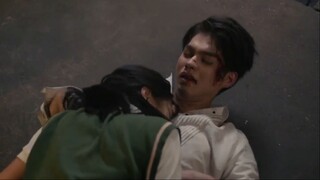 F4 Thailand: Boys Over Flowers：นางเอกปกป้องพระเอกด้วยชีวิต