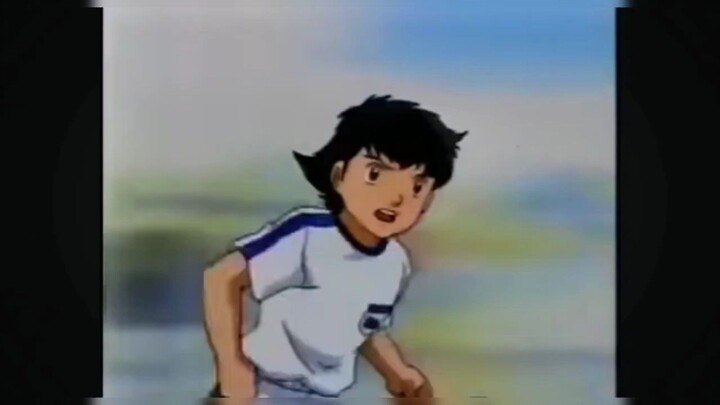 aksi hebat Tsubasa di lapangan