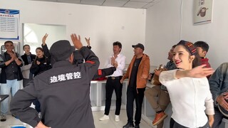 有幸和护边员们共舞！他们是帕米尔高原上的雄鹰！