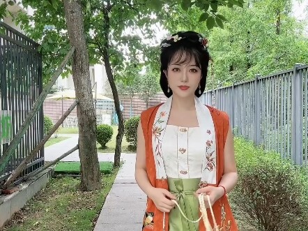 Người xưa mùa hè mặc gì?