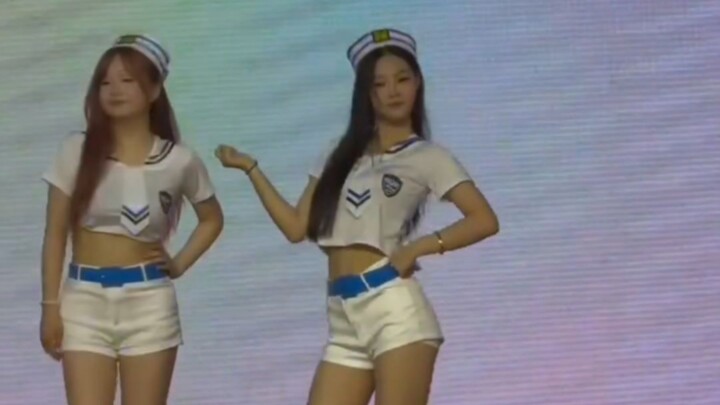 【天津财经大学】：学姐扔眼镜那一刻帅呆了