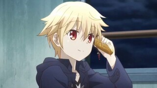 Gilgamesh supports Illya: What financial resources and tolerance!