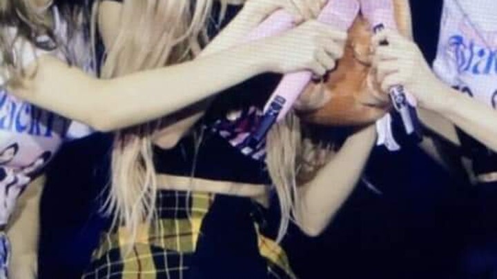 Tại sao Blackpink Lisa nhớ về Coachella