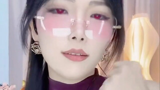 Tarian Ketukan Vietnam Tarian Menghancurkan Bawang Putih