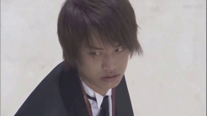 Open Kamen Rider Sword in three ways with Honkai Impact! The battle between Sword and Decade