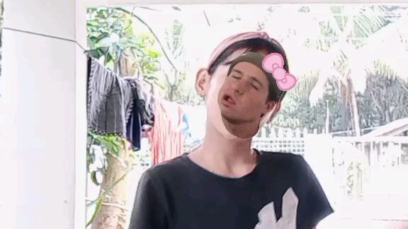 comment pretty and replyan kita