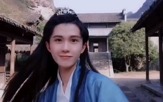 Selebriti TikTok Qiumo