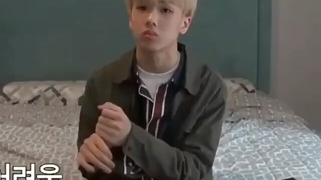 [Park Ji-sung] Park-ssi, what are you doing?? Don’t make such a bored face and do moves like that!