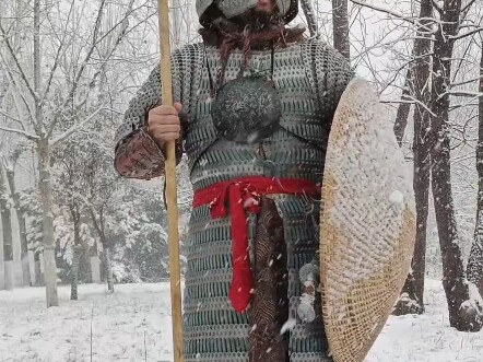 Buff chồng đầy, ngay ngắn chỉnh tề