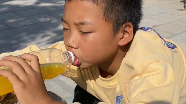 How many classical poems you learned as a kid can you still recite now?