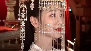 青丝染白霜 不过人间几年 小夭到底经历了什么 杨紫曾经在采访中说第二季比第一季更虐 长相思第二季杨紫7月8日定档开播