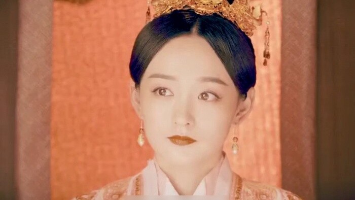There is no harm without comparison when it comes to marrying a wife or marrying a concubine. The co