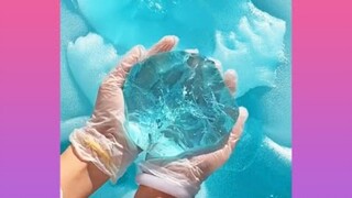 Đây hẳn là một video kỳ lạ và thỏa mãn có thể nhanh chóng khiến mọi người trở nên thông thái! ! ! ?