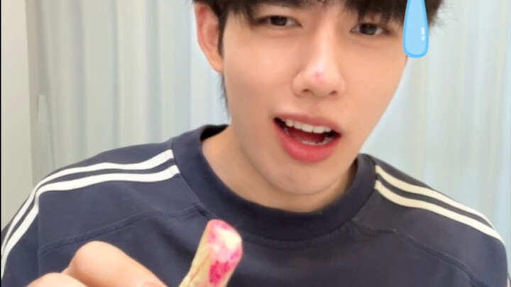 بصراحة، مين اللي اخترع الفواكه المجففة بالتجميد دي؟