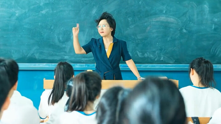 有这么好的教导主任还怕被欺负嘛。