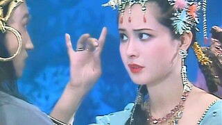 啊这…当年真没发现她戴了满头的海鲜