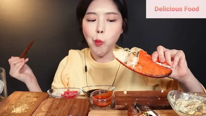Món Hàn : Thưởng thức tôm hùm, cồi sò nướng bơ 3 #mukbang