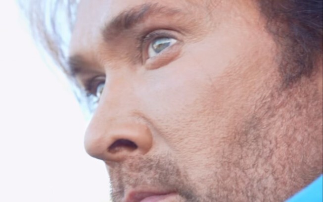 Powerful King's New Vehicle