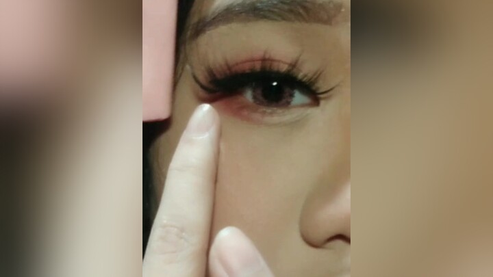 như là đeo mạng nhện trên mắt 👁️👄👁️🕷️ kimetsunoyaiba kimetsunoyaibacosplay mlemmochiteam nezukochan