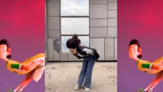 马 卡 琳 娜