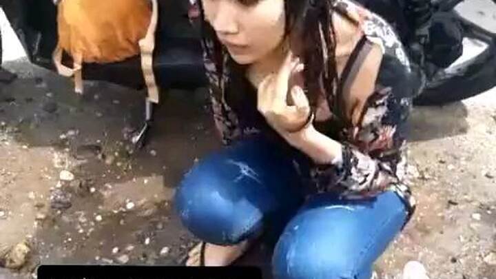 aku gak tau harus mau bilang apa..