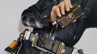 Hiệu ứng đặc biệt hóa thân thành Kamen Rider Caesar