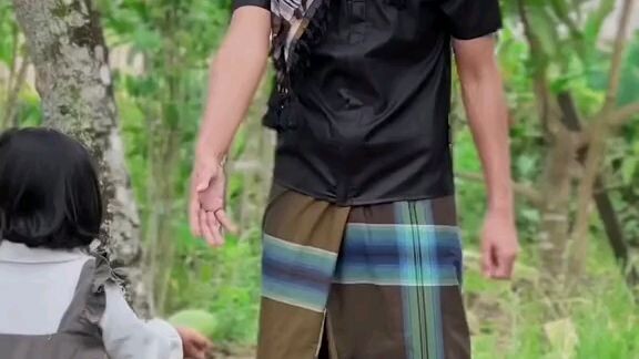 Pak Ustadz Mangganya Jatuh
