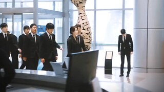 Ngay cả thiên vương cũng ở đây, vệ sĩ cũng thích vợ! Đạo diễn nói họ không thể yêu nhau.