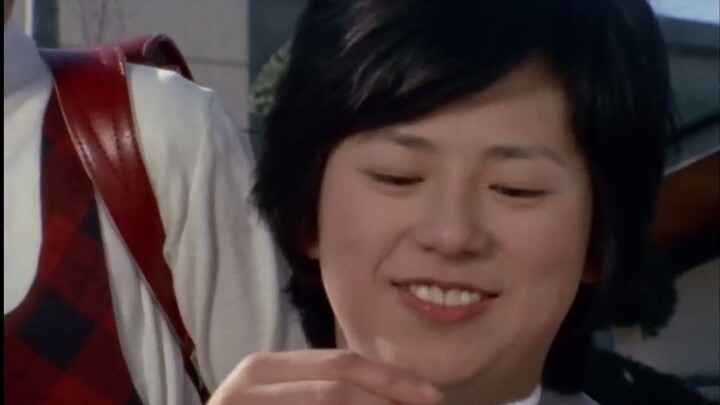 Kotaro flirts with the genius Ultraman Mother