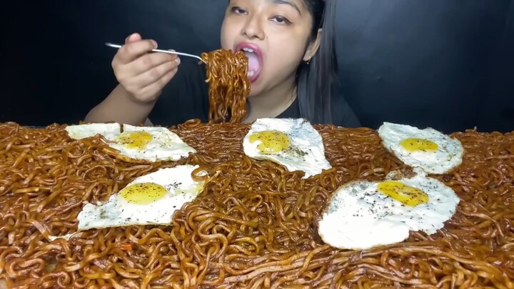 10 PACKET SPICY BLACK BEAN NOODLES CHALLENGE 🔥🥵SPICY SAMYANG NOODLES EATING CHALLENGE |EATING SHOW