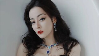 Di Lieba ~ menatap, menatap, menatap ~ versi goyang lambat