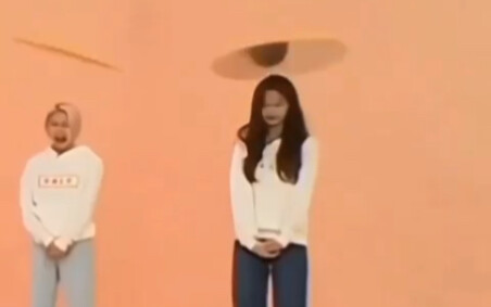 【Chu Tử Du tzuyu】“Vì chiều cao nên……”