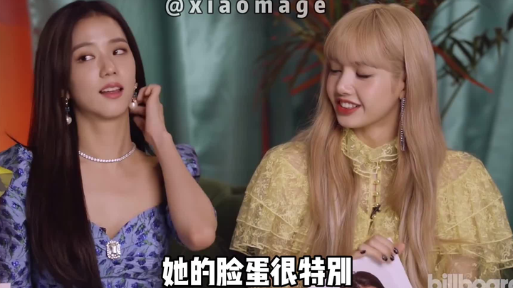 Kim Ji-soo được cả nhóm BLACKPINK khen hết lời!