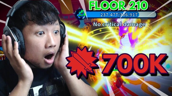 Floor 210!!  (700,000🅱)  CRITICAL DAMAGE!! 😱 | Weapon Fighting