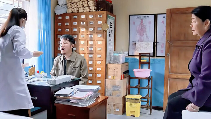 Một bác sĩ làng tận tụy đã chăm sóc người dân trong nhiều thập kỷ.