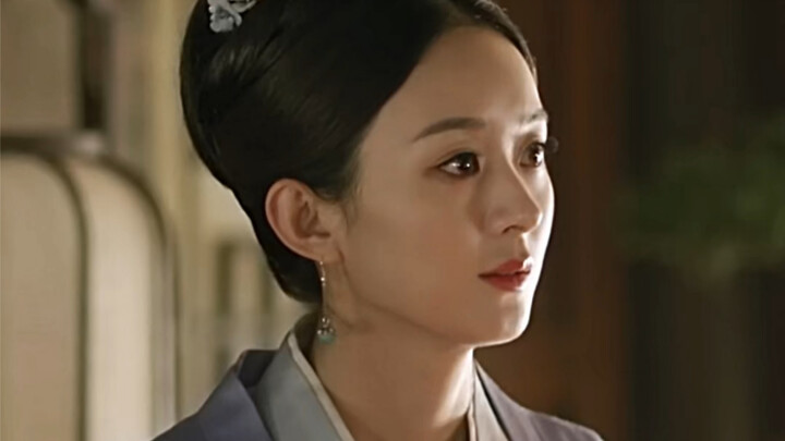 In this kind of courtyard, Grandma is Minglan’s greatest salvation.