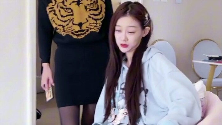 เปิดเผยกฎการเอาตัวรอดสุดฮาของสาวขี้เล่น