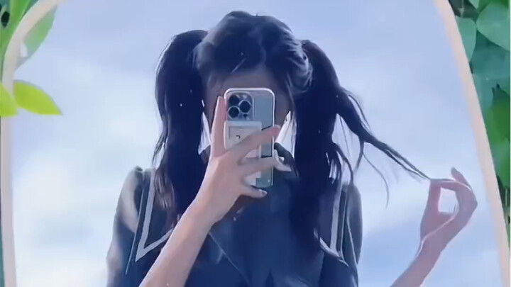 สไตล์การแต่งตัวปกติ ไม่มีเนื้อหาชวนให้ทำตามในทางที่ไม่เหมาะสม ผู้เยาว์ห้ามเข้าชม