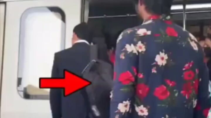 Mengira dia seorang gentleman, ternyata dia malah seorang "shēnshì"!
